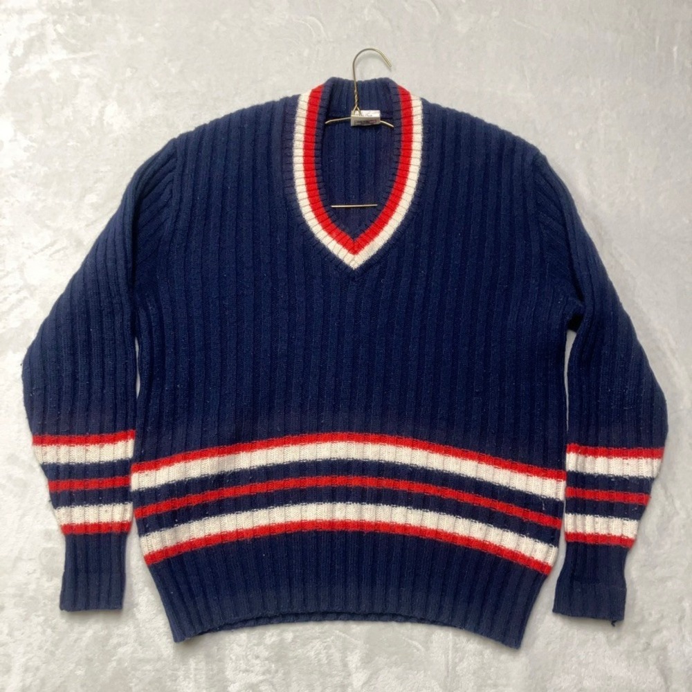 Vintage Shetland Wool Varsity‎ Sweater Mens Navy Blue V-Neck Striped Old Money